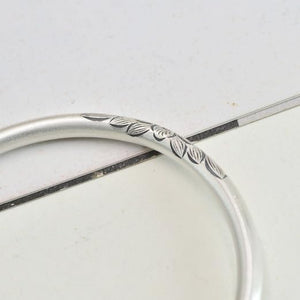StarGems® Adjustable Chiseled lotus Handmade 999 Sterling Silver Bangle Bracelet For Women Cb0161