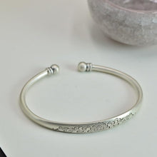 StarGems® Opening Chiseled Peony Handmade 999 Sterling Silver Bangle Cuff Bracelet For Women Cb0031