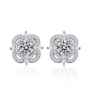 StarGems  0.5ct Moissanite 925 Silver Platinum Plated Four-leaf Clover Zirconia Stud B4652