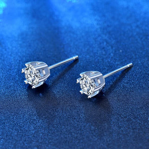 StarGems  0.5ct Moissanite 925 Silver Platinum Plated Heart-shape Romantic Stud B4632