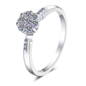 hesy 0.24ct*Surrounded By 0.04ct*6 Moissanite 925 Silver Platinum Plated&Zirconia Light-shape Ring B4518