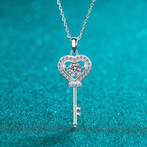 StarGems  Heart&Key-Shape 0.5ct Moissanite 925 Silver Platinum Plated Necklace 40+5cm NX051