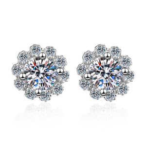 StarGems® Four-Prong Round 0.5ct×2 Moissanite 925 Silver Platinum Plated Stud Earrings EX043